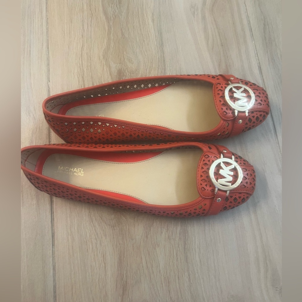 Michael Kors Coral-Red Perforated Leather Ballet Flats with Gold MK Emblem - Picture 2 of 3